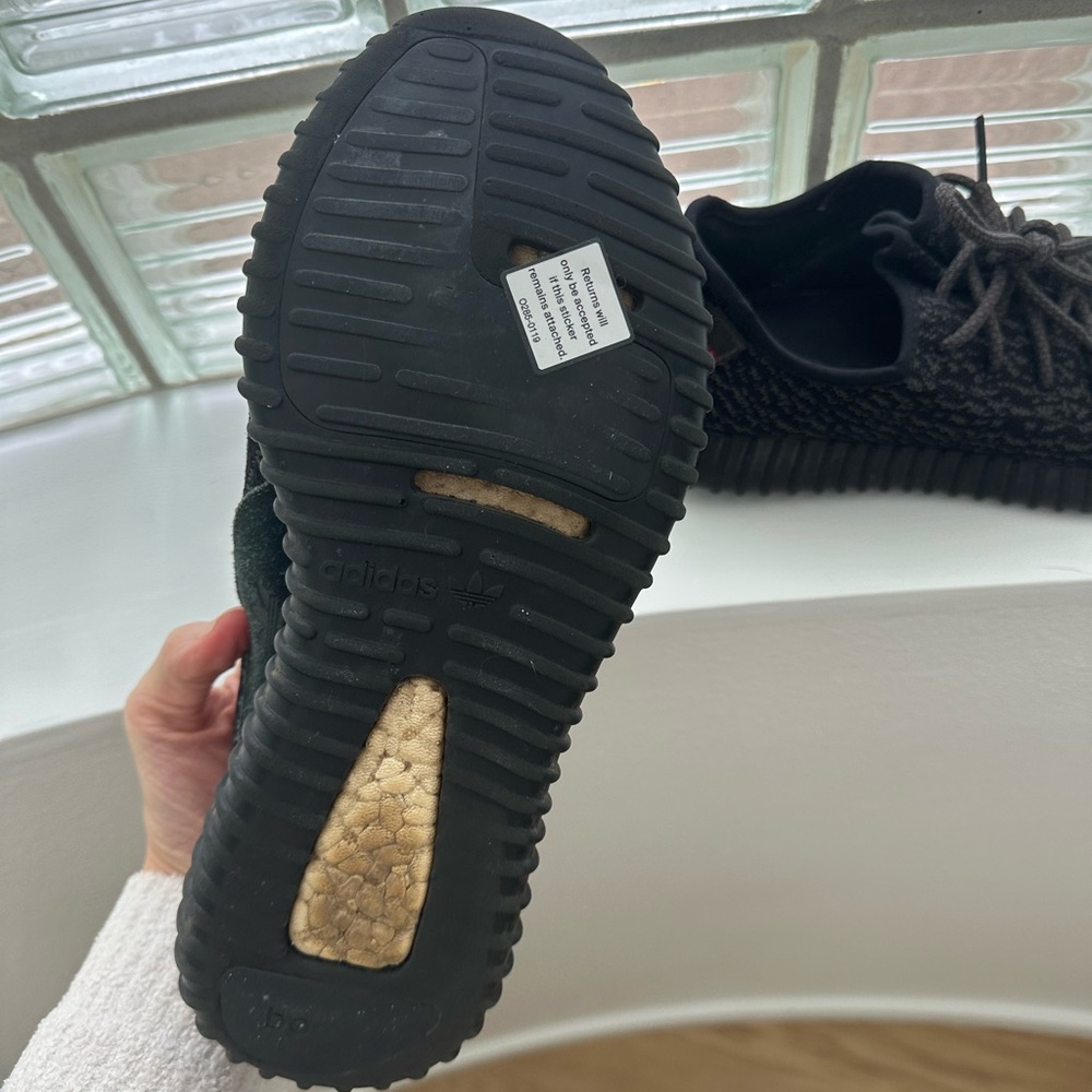 Yeezy Boost 350 Pirate Black - Picture 6 of 6